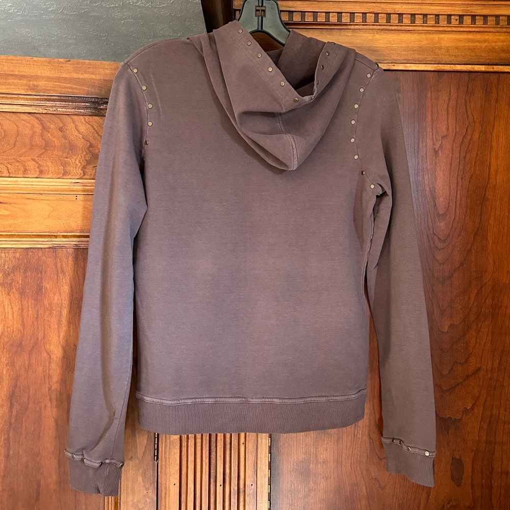 Vertigo Paris Brown Studded and Embroidered Top with Hoodie, Size M - Picture 2 of 16